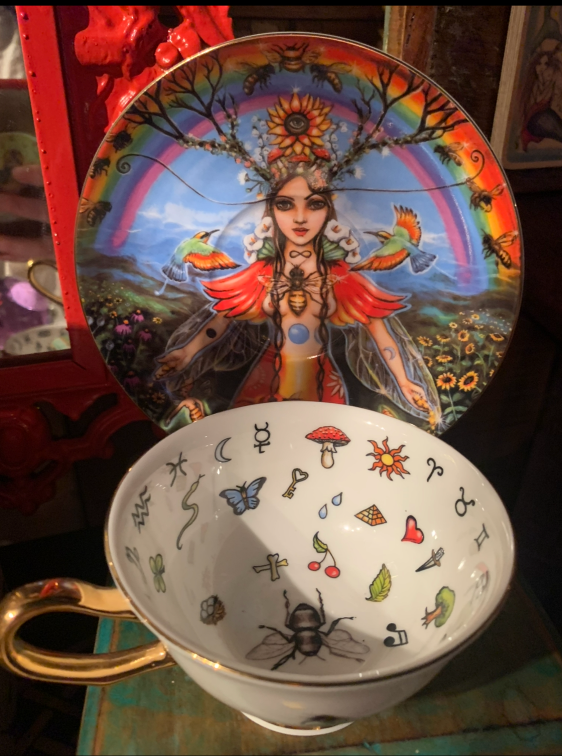 Path of Pollen – Teetasse und Untertasse „Divination“ in limitierter Auflage